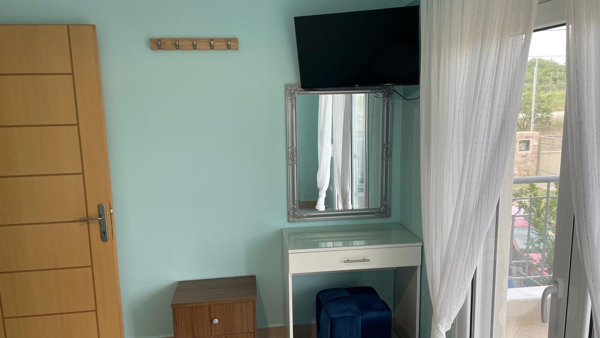 Apartment Elena M *